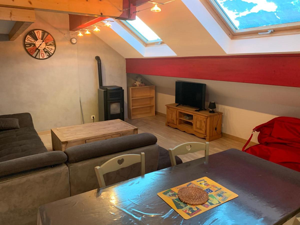 Apartamento Loft Sur Les Montagnes Saint-Michel-de-Chaillol Exterior foto